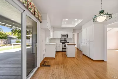 2908 Joyce Street, Santa Rosa, CA 95405 - Photo 8