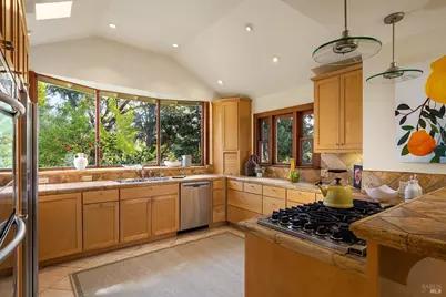 690 Palm Avenue, Penngrove, CA 94951 - Photo 14
