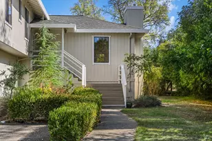 4702 Hillsboro Cir, Santa Rosa, CA 95405 - Photo 4