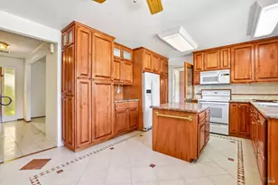 481 Crestview Dr, Vacaville, CA 95688 - Photo 14