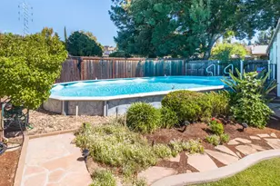 481 Crestview Dr, Vacaville, CA 95688 - Photo 18