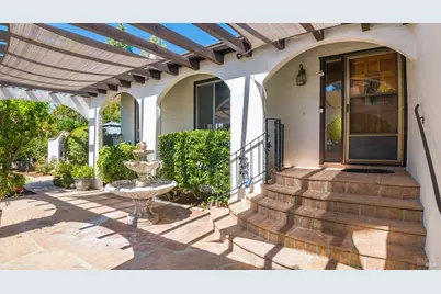 481 Crestview Drive, Vacaville, CA 95688 - Photo 2