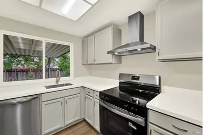 506 Crestview Drive, Vacaville, CA 95688 - Photo 30