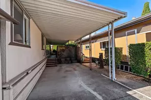 105 Glenoak Ct, Santa Rosa, CA 95409 - Photo 12