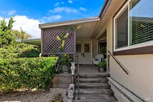 105 Glenoak Ct, Santa Rosa, CA 95409 - Photo 6