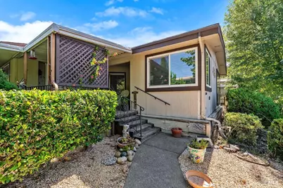 105 Glenoak Court, Santa Rosa, CA 95409 - Photo 4
