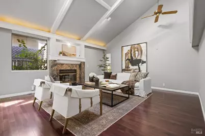 154 W Spain Street #X, Sonoma, CA 95476 - Photo 2
