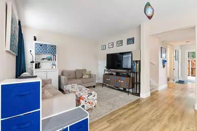 369 Eldridge Avenue, Vacaville, CA 95688 - Photo 4