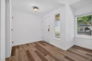 170 Mountain Vista Cir, Santa Rosa, CA 95409 - Photo 2