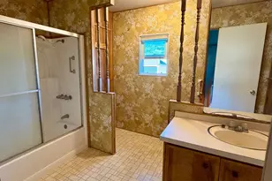 184 Mosscreek Ct, Santa Rosa, CA 95409 - Photo 12