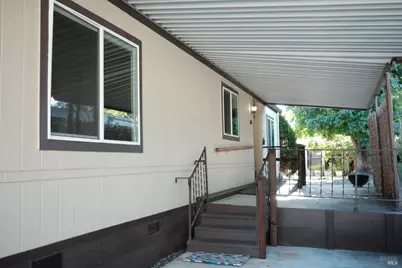 184 Mosscreek Court, Santa Rosa, CA 95409 - Photo 2