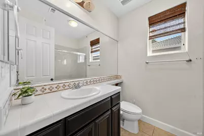 3034 W Clinton Court, Visalia, CA 93291 - Photo 30