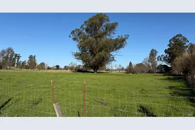 225 Millbrae Avenue, Santa Rosa, CA 95407 - Photo 2