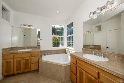4707 Venti Lane, Santa Rosa, CA 95409 - Photo 16