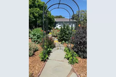 204 Sutter Street, Petaluma, CA 94954 - Photo 22