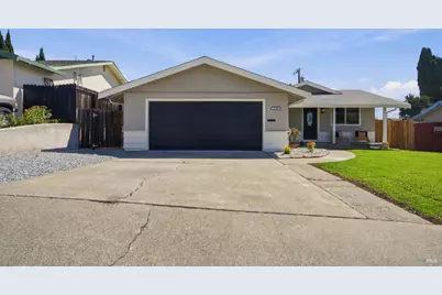 2260 Nottingham Drive, Fairfield, CA 94533 - Photo 2