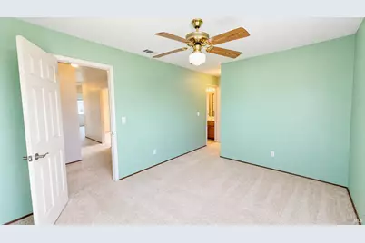 207 Loch Lomond Drive, Vacaville, CA 95687 - Photo 4