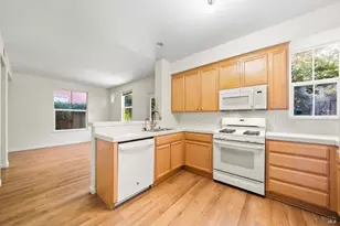 94 Arnold Dr, Novato, CA 94949 - Photo 10