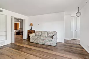 1072 Los Gamos Rd, San Rafael, CA 94903 - Photo 8
