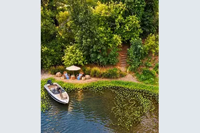 15861 River Road, Guerneville, CA 95446 - Photo 4