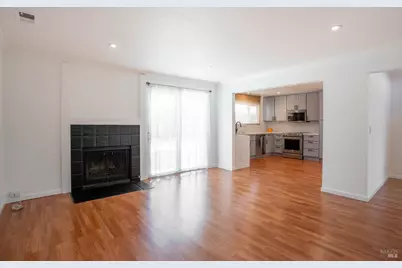 457 Violet Road, Hercules, CA 94547 - Photo 10