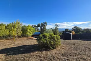 20851 Locust St, Willits, CA 95490 - Photo 32