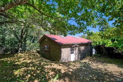 12395 Sir Francis Drake Boulevard, Inverness, CA 94956 - Photo 38