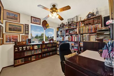 160 Clayton Circle, Vacaville, CA 95687 - Photo 34