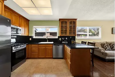 348 Adobe Drive, Vacaville, CA 95687 - Photo 14