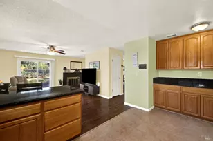 348 Adobe Dr, Vacaville, CA 95687 - Photo 18