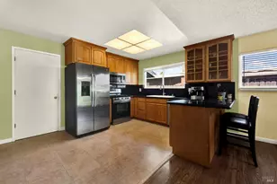 348 Adobe Dr, Vacaville, CA 95687 - Photo 12