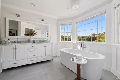 4 Rondee Lane, Novato, CA 94945 - Photo 32