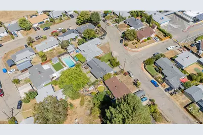 10 Brookside Drive, Willits, CA 95490 - Photo 30