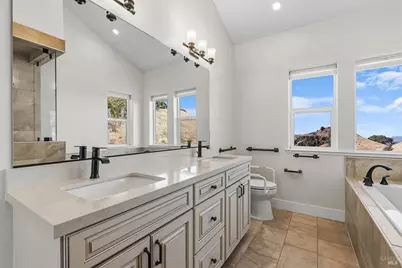 1475 Los Alamos Road, Santa Rosa, CA 95409 - Photo 14