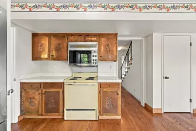 1552 Parkwood Court, Napa, CA 94558 - Photo 18