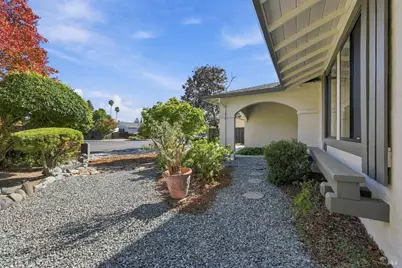 1552 Parkwood Court, Napa, CA 94558 - Photo 6