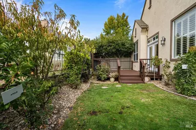 2010 Falcon Ridge Drive, Petaluma, CA 94954 - Photo 8