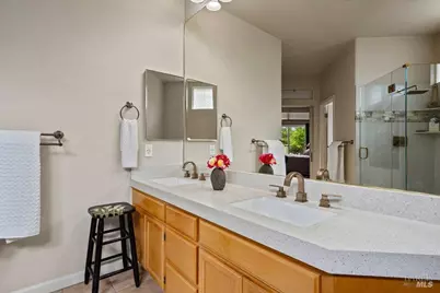 2010 Falcon Ridge Drive, Petaluma, CA 94954 - Photo 32