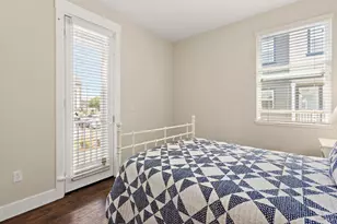 334 First St, Benicia, CA 94510 - Photo 34