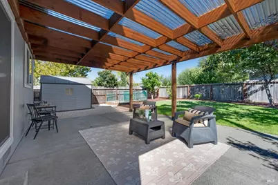 1136 Navarro Street, Santa Rosa, CA 95401 - Photo 26