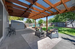 1136 Navarro St, Santa Rosa, CA 95401 - Photo 26
