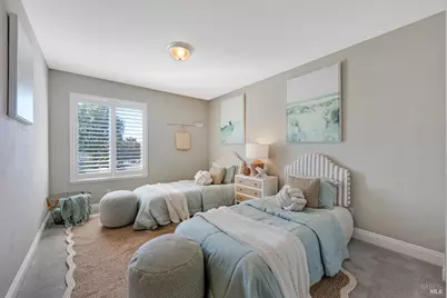 1136 Navarro Street, Santa Rosa, CA 95401 - Photo 22