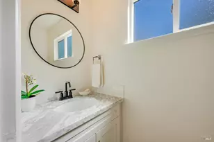1136 Navarro St, Santa Rosa, CA 95401 - Photo 14