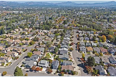 1136 Navarro Street, Santa Rosa, CA 95401 - Photo 40
