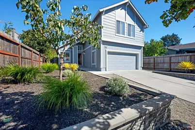 1136 Navarro Street, Santa Rosa, CA 95401 - Photo 2