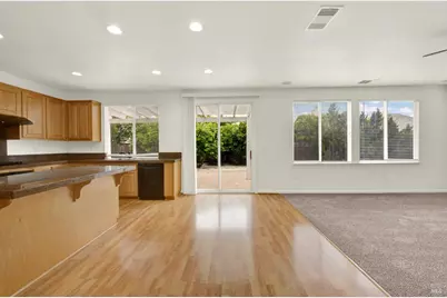 812 Purple Sage Drive, Vacaville, CA 95687 - Photo 6
