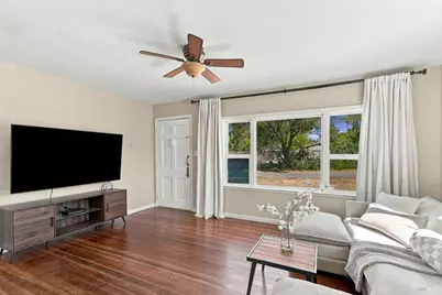 732 Blossom Way, Santa Rosa, CA 95401 - Photo 10