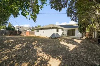 1801 Sycamore Drive, Fairfield, CA 94533 - Photo 36