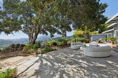 150 W Oak Knoll Drive, San Anselmo, CA 94960 - Photo 6