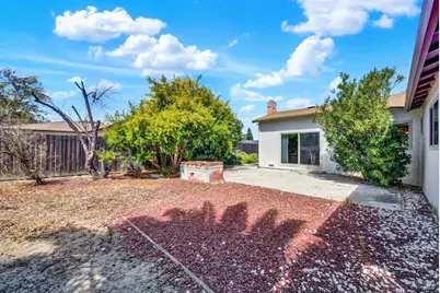 1424 Mondana Place, Pittsburg, CA 94565 - Photo 42